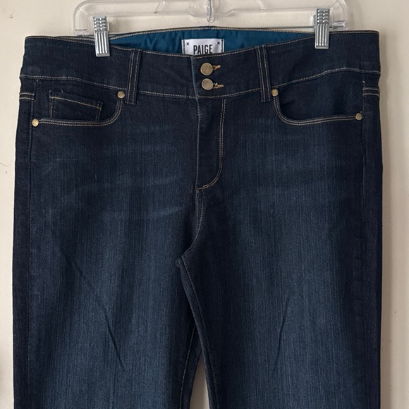 PAIGE Hidden Hills Petite Carson Bootcut Dark Wash Jeans Size 33/ 31 Inch Inseam - Picture 4 of 13